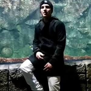 Meet your Posher, Alberto